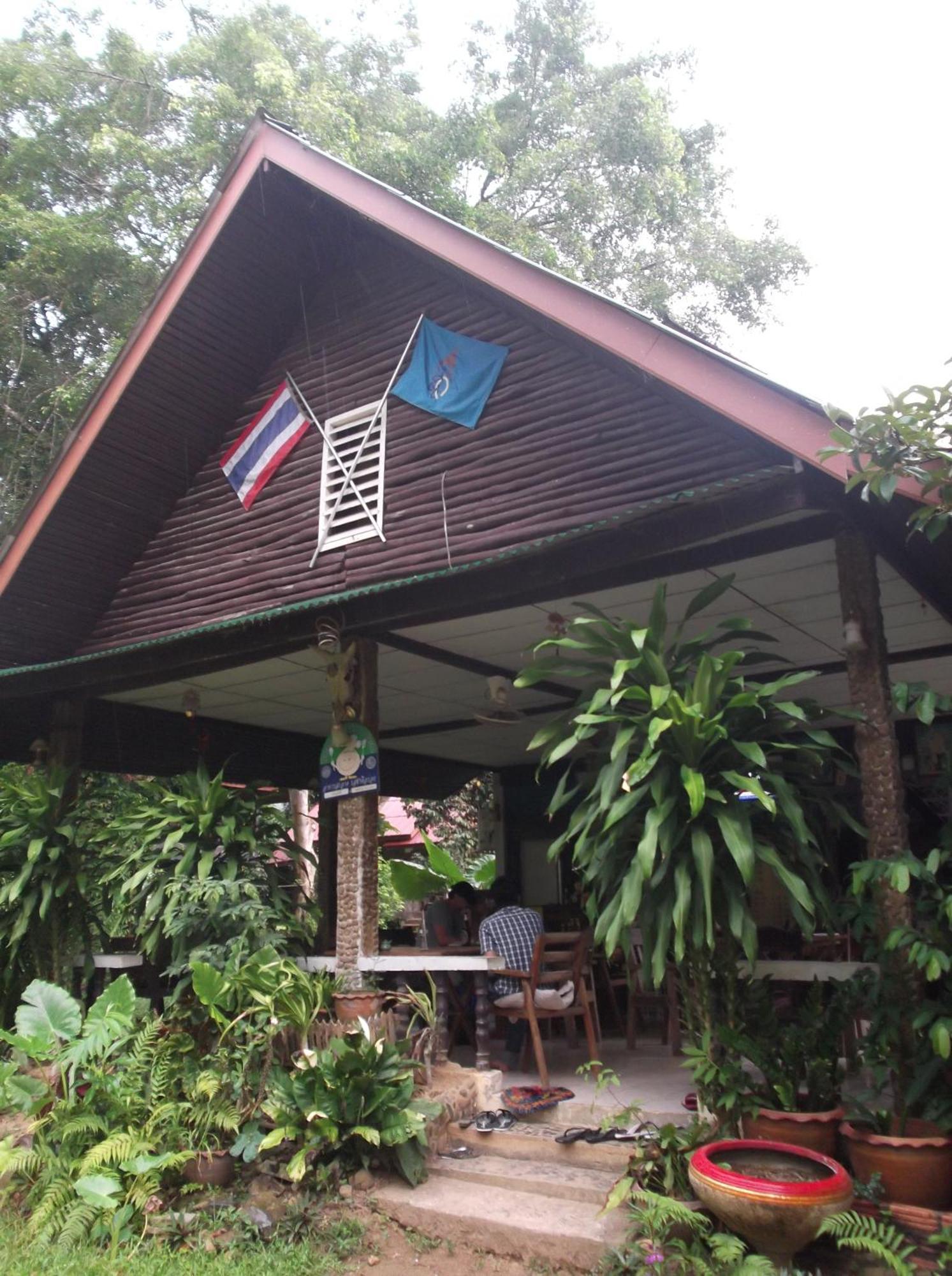 Bamboo House Hotel Khao Sok National Park Kültér fotó
