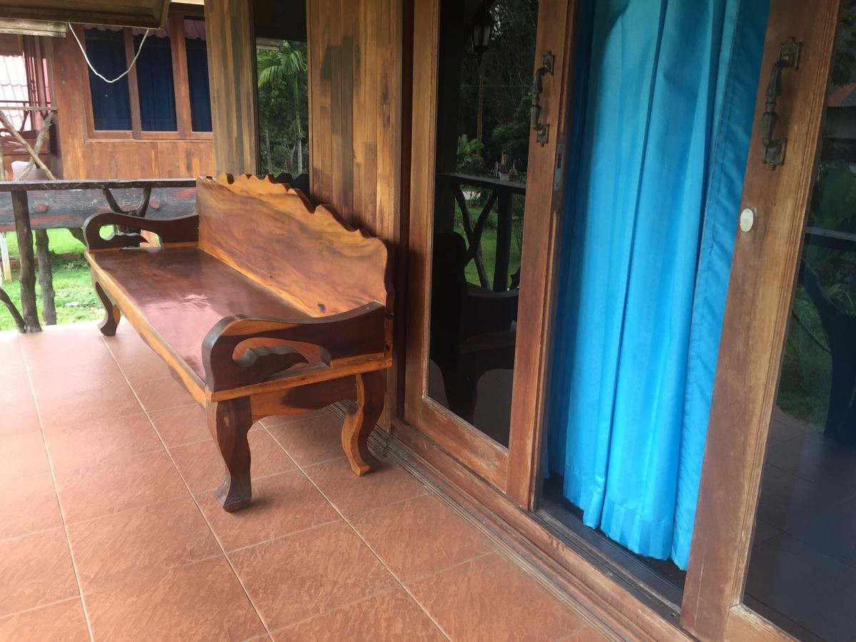 Bamboo House Hotel Khao Sok National Park Kültér fotó